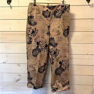 Rafaella Khaki Black Floral Cropped Pants Size 10